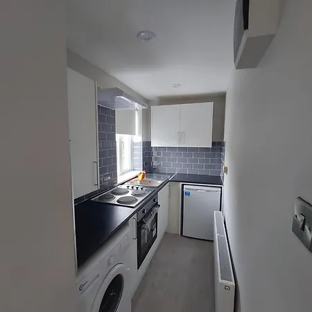 Apartment--- 1 Bed In アパート ネース