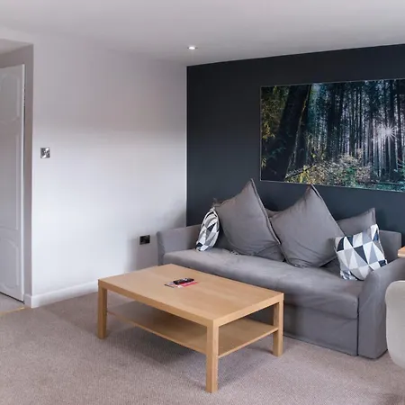 Apartment--- 1 Bed In * Нейс